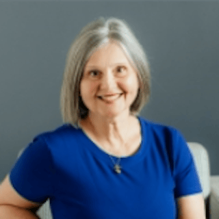 Headshot of Christine Johnson