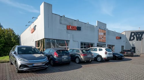 Basic-Fit Montignies-Sur-Sambre Perseverance 24/7 - front club outside