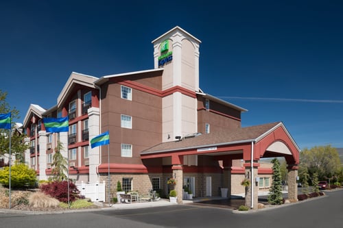 Welcome to the Holiday Inn Express Wenatchee!