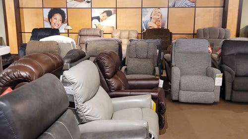 Slumberland Furniture Store in Des Moines,  IA -  Recliners