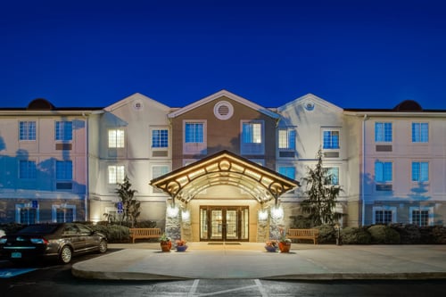 Beautifully landscaped exterior welcomes you to the area!