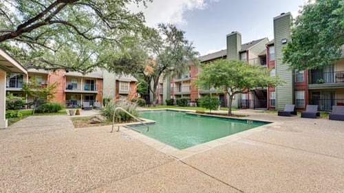 Sparkling Pool at Hunter's Hill Apartments in Dallas, TX