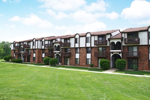 Apartment Building Exterior at Brookside Apartments, Springfield, MI 49037