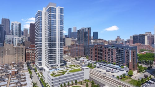 Exterior View at The Elle Apartments in West Loop, Chicago, Illinois 60605