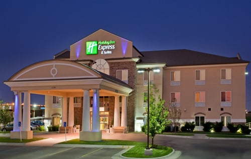 Welcome to Holiday Inn Express & Suites Wichita Airport