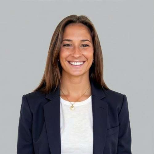 Headshot of Clara Scruggs, a wealth advisor at Chase