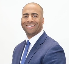 Headshot image of Michael Lange.
