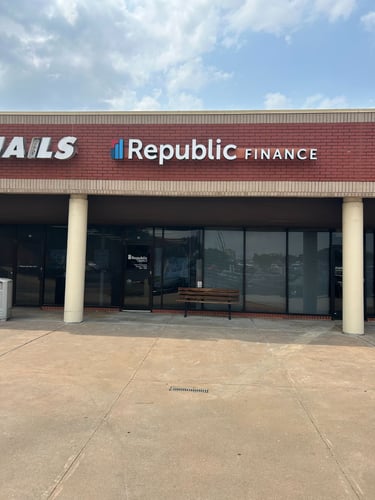 South IH-35, TX Republic Finance Branch
