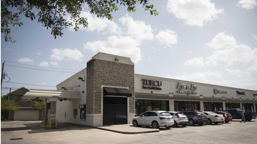 TDECU Houston Heights Exterior