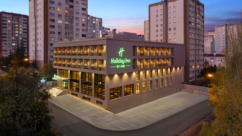 Holiday Inn Istanbul Beylikduzu - Hotel Exterior