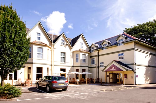 Premier Inn Bournemouth East (Boscombe) hotel exterior