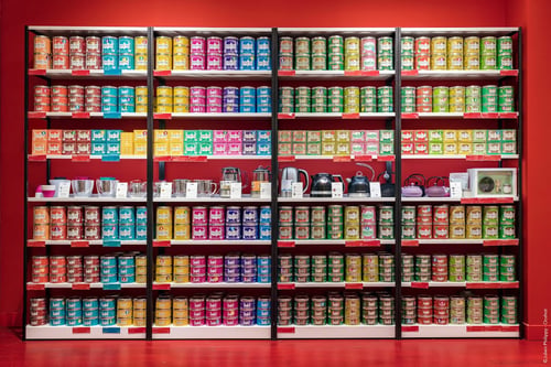 Votre boutique Kusmi Tea Bègles propose une large gamme de thés et infusions bio Made in France ainsi que des coffrets cadeaux et accessoires à thé.