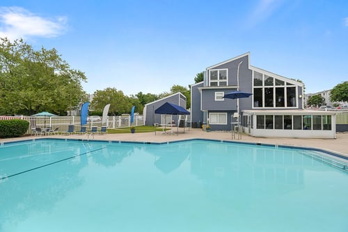 Pool at ReNew Odenton, MD, 21113
