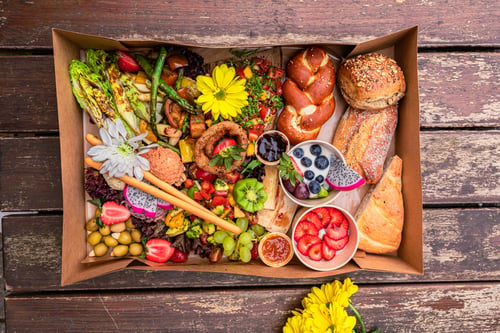 Unser Gastro finden Sie wie folgt
Wespennest 2
90403 Nürnberg
KONTAKT:
mama@zeiti.net
Tel.: 0911 227406