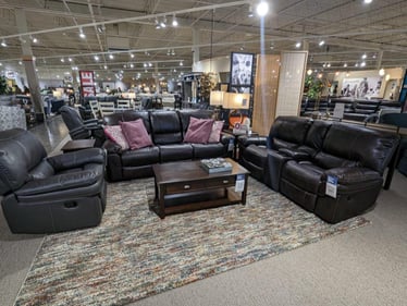 Slumberland Furniture Store in Galesburg,  IL - Living Room