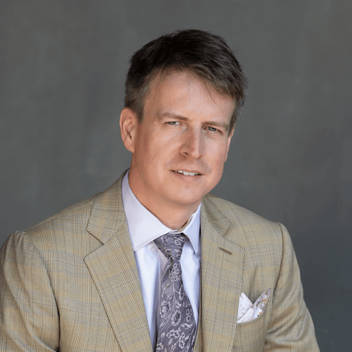 Headshot of Aaron Fennell