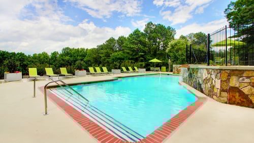 Dunwoody Crossings Apartments in Sandy Springs, GA