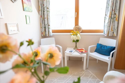 Lautstark-Family: Kinder - Jugendliche und Erwachsenenberatung by Beate Leitner
Hofmeisterstraße 46
2410 Hainburg an der Donau