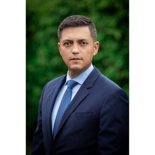 Freddy E Mantilla Headshot Image