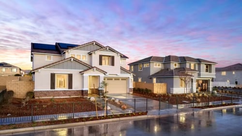 Street view of model homes in Highland at Stratford Place by Pulte Homes in Perris, CA.