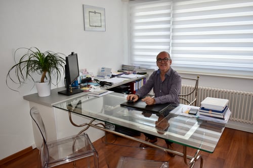 Dr. David Lomero