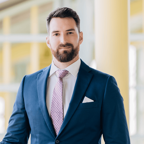 Headshot of Hayden Gray