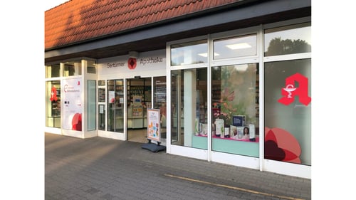 Aussenansicht der Sertürner Apotheke