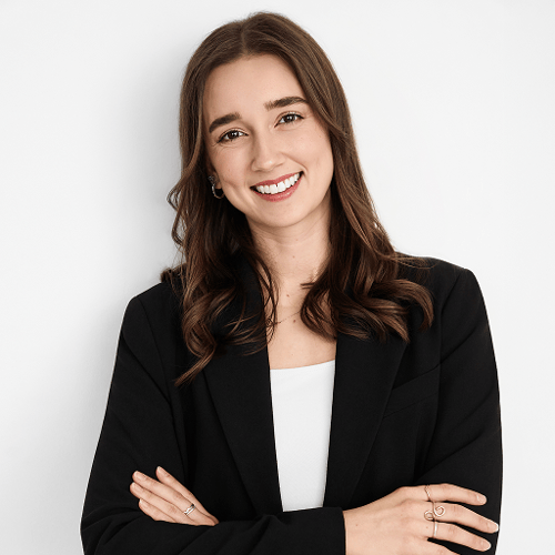 Headshot of Amelia Todd