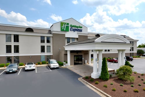 Welcome to the Holiday Inn Express Danville!