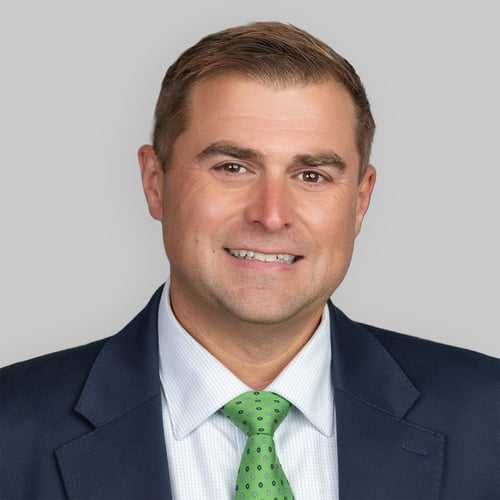 Headshot of Tony Edelen, a wealth advisor at Chase