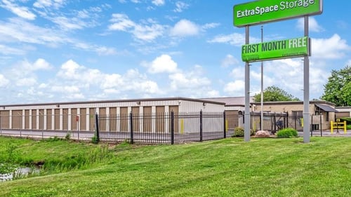 Extra Space Storage