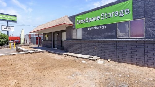 Extra Space Storage
