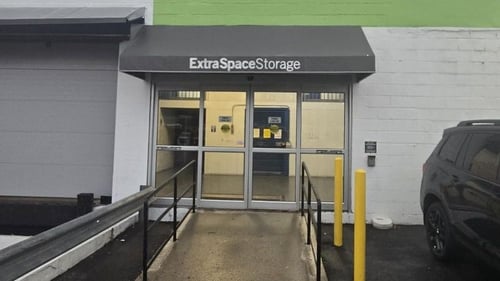 Extra Space Storage