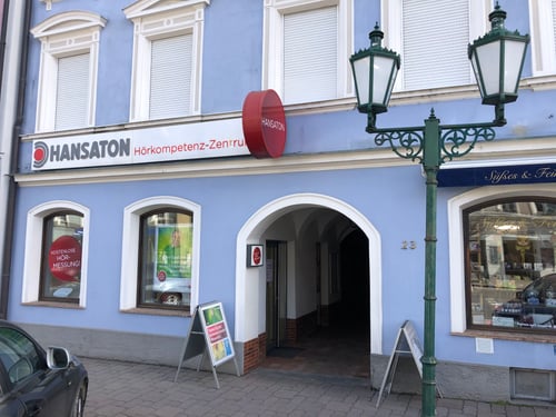 Hansaton Hörkompetenz-Zentrum Stadtplatz 23, Mattighofen Frontansicht