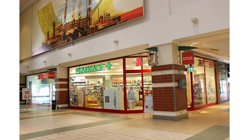 Aussenansicht der Apotheke im Saar-Basar