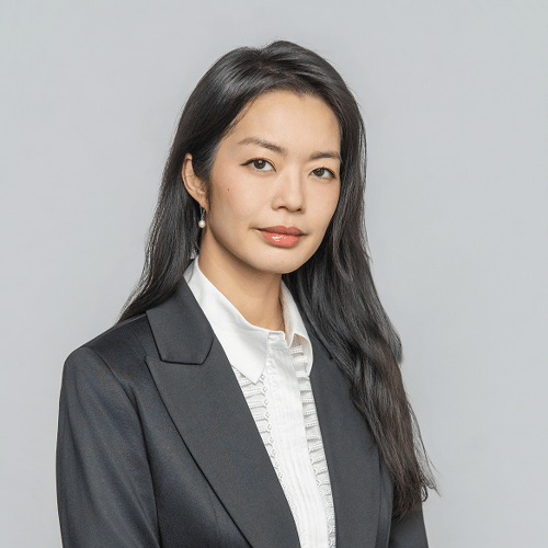 Erin Chen headshot.