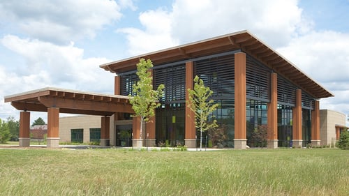 exterior photo of Aspirus Rhinelander Clinic on Chippewa Drive