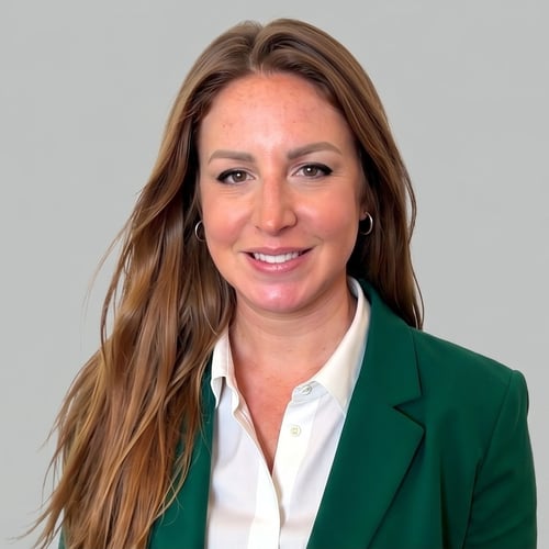 Headshot of Sabrina Hurley, a wealth advisor at Chase
