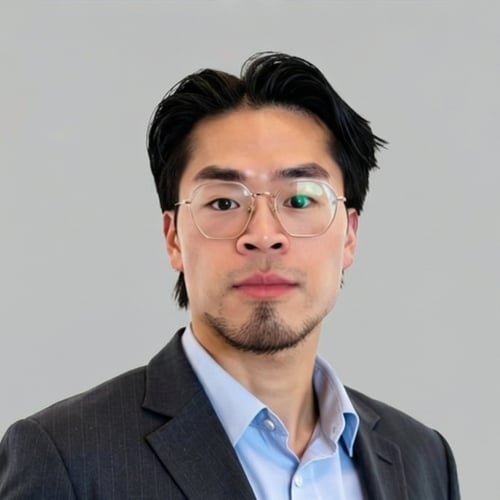 Headshot of Andrew Choi, a wealth advisor at Chase
