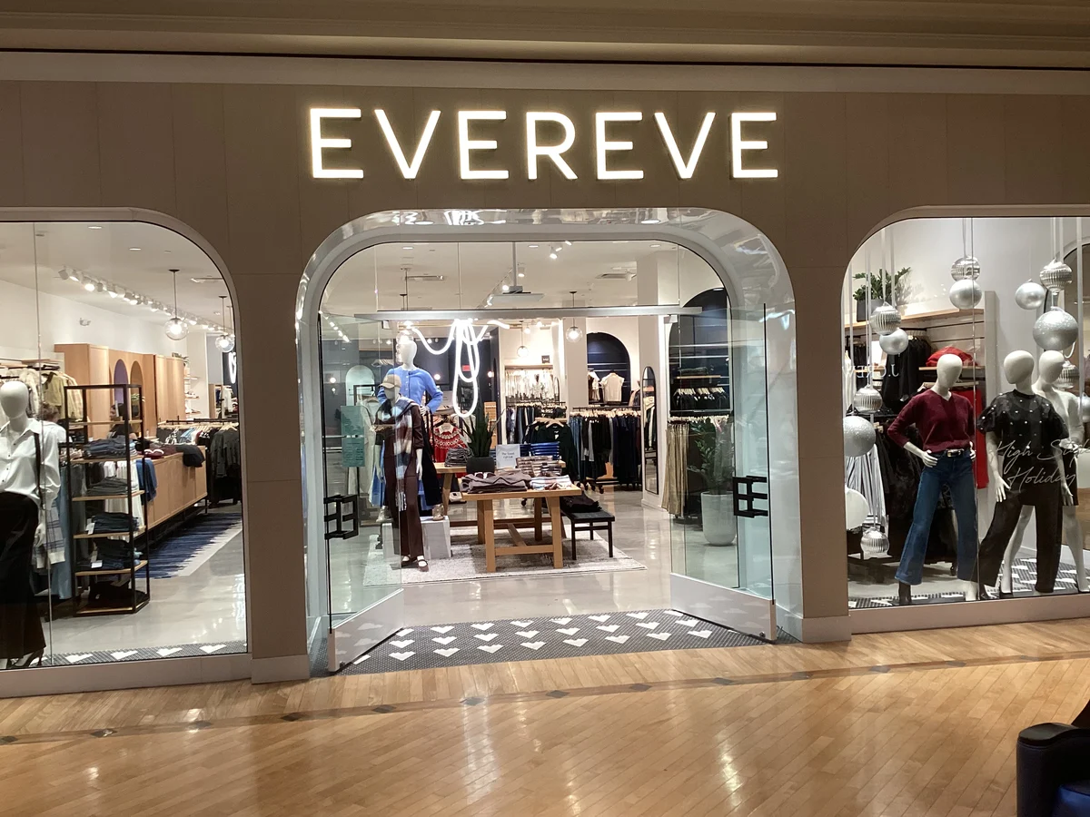 EVEREVE Plaza Frontenac