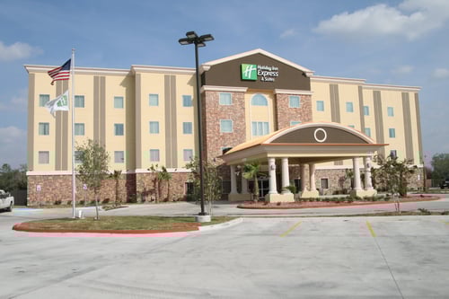 Holiday Inn Express & Suites George West Hotel Exterior