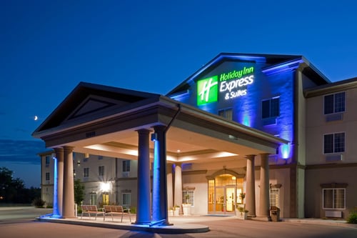 Welcome to the Holiday Inn Express Eau Claire North