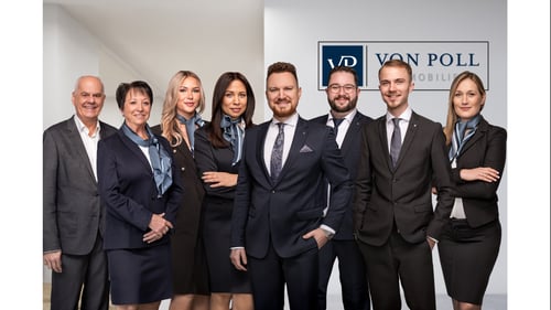 Teambild - VON POLL IMMOBILIEN Nürnberg