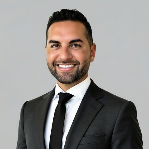 Headshot of Zachary T. Harvell, a wealth advisor at Chase