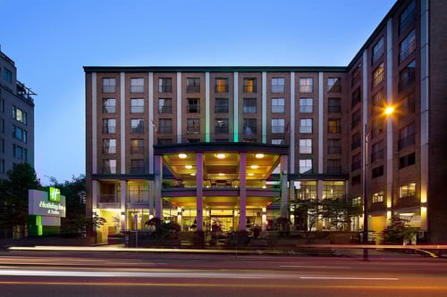 Welcome to the Holiday Inn & Suites Vancouver Downtown!