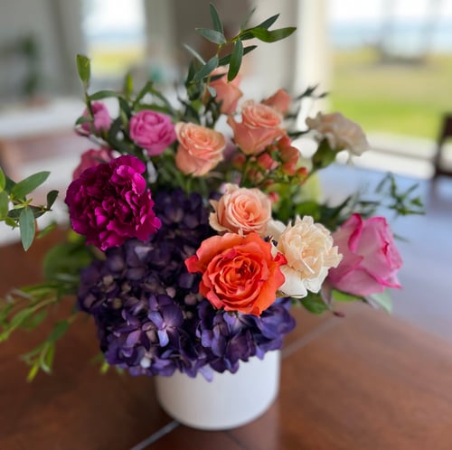 Flower arrangement available for same day delivery in Mooresville, North Carolina