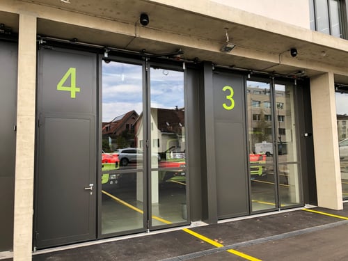 Dahinden + Rohner Schiebefalttor zu Feuerwehrdepot