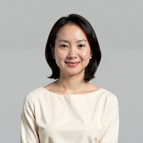 Headshot of Hanh La, a wealth advisor at Chase
