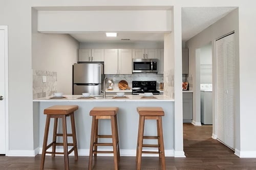 Modern Kitchen at Station Heights Apartments in Alpharetta, GA