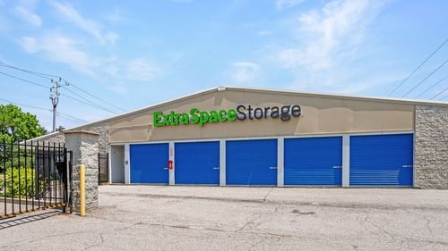 Extra Space Storage
